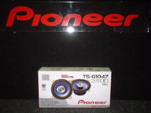 Pioneer TS-G1047 speakers 4 inch