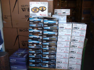 Pioneer And Clarion CD or MP3 Players