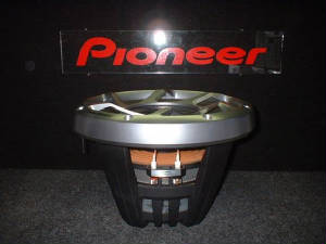 Pioneer Subwoofer TS-W2000SPL.jpg
